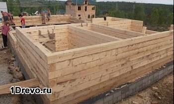 Возведение стен Возведение стен