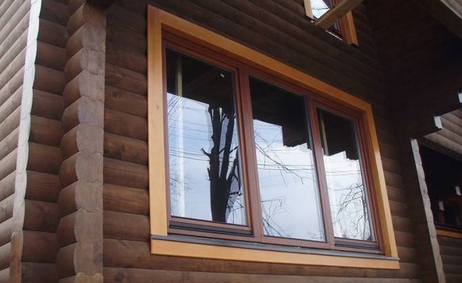 Дерево-алюминиевые окна для загородного дома